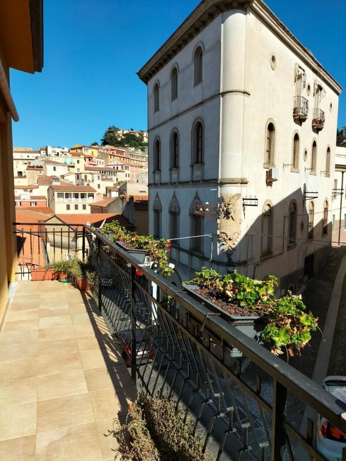 Carru De Ammentos Bed & Breakfast Ozieri Exterior photo